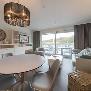 Residentie Albatros-4 Apartment